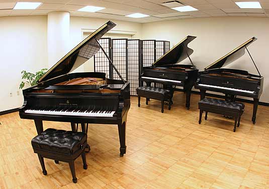 Steinway & Sons - Piano Factory Tour