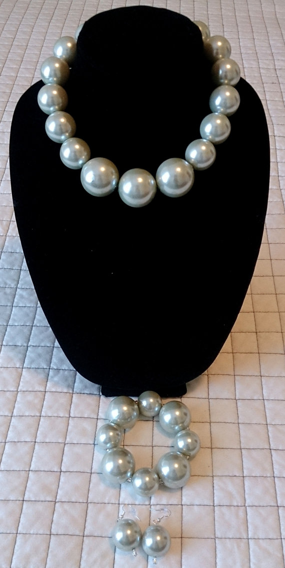 Oversize Metallic Pearl Necklace, Bracelet, And Earring Set