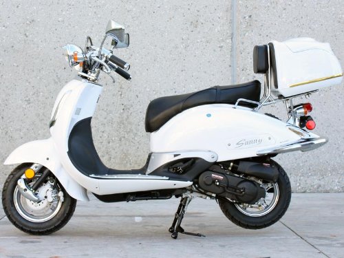 Sunny Powersports Mc-D150N White Gas Luna 150Cc Moped Scooter W/ Trunk