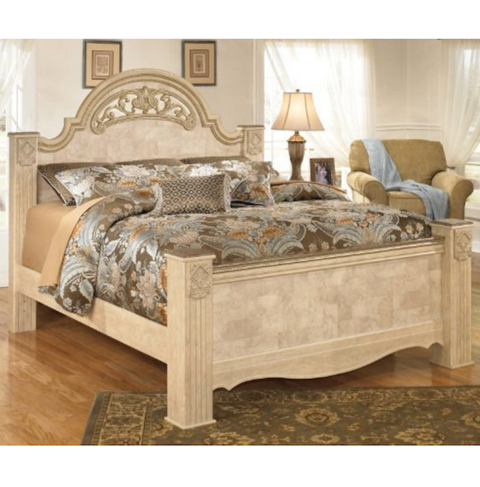 Signature Design by Ashley Saveaha Bedroom Set with King Bed, Nightstand, Dresser and Mirror