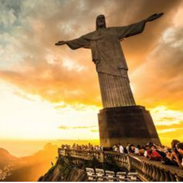 Exclusive Tour Early Access to Christ Redeemer Statue