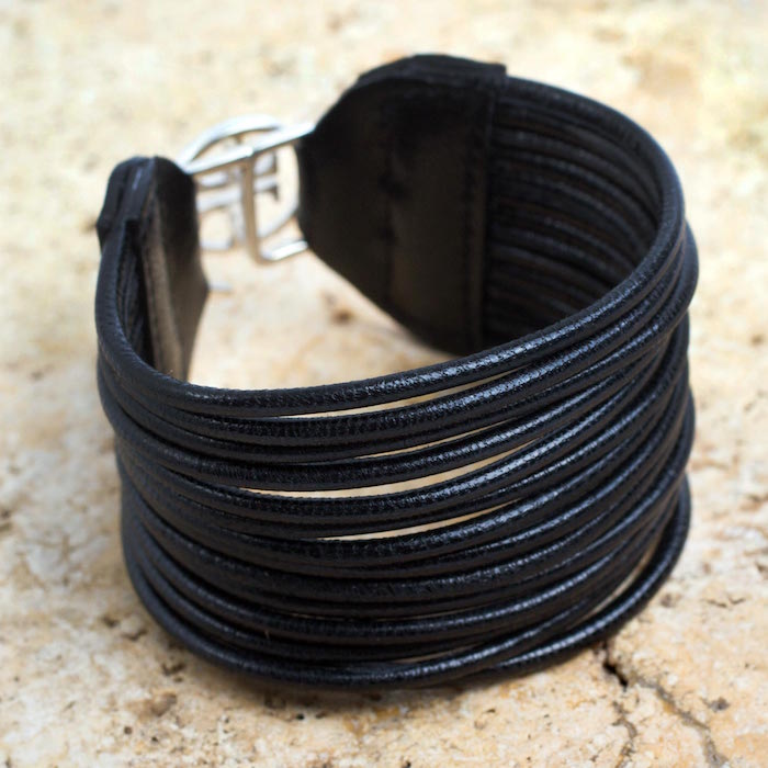 Handcrafted Leather Wristband Bracelet from Peru, 'Chic Black'