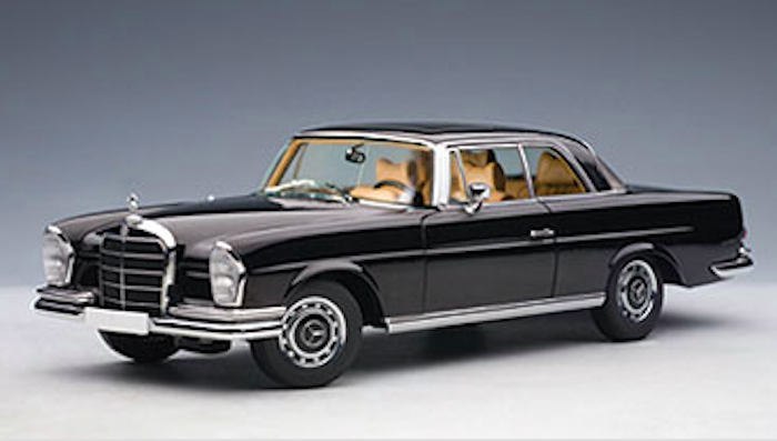 1968 Mercedes-Benz 280SE Coupe Diecast Model