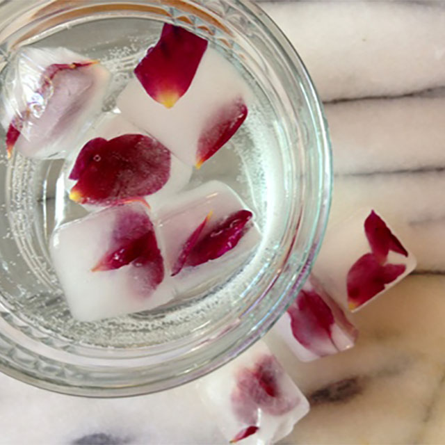 HOW TO MAKE ROSE PETAL ICE CUBES