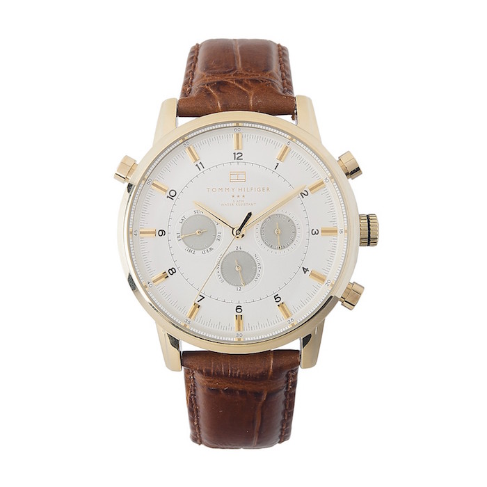 BROWN LEATHER STRAP WATCH